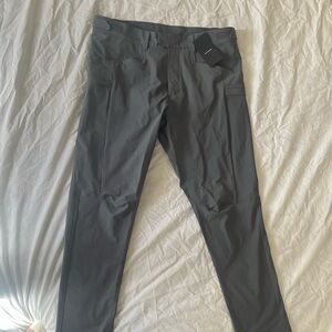 Ten Thousand Men's Charcoal Cargo Pants